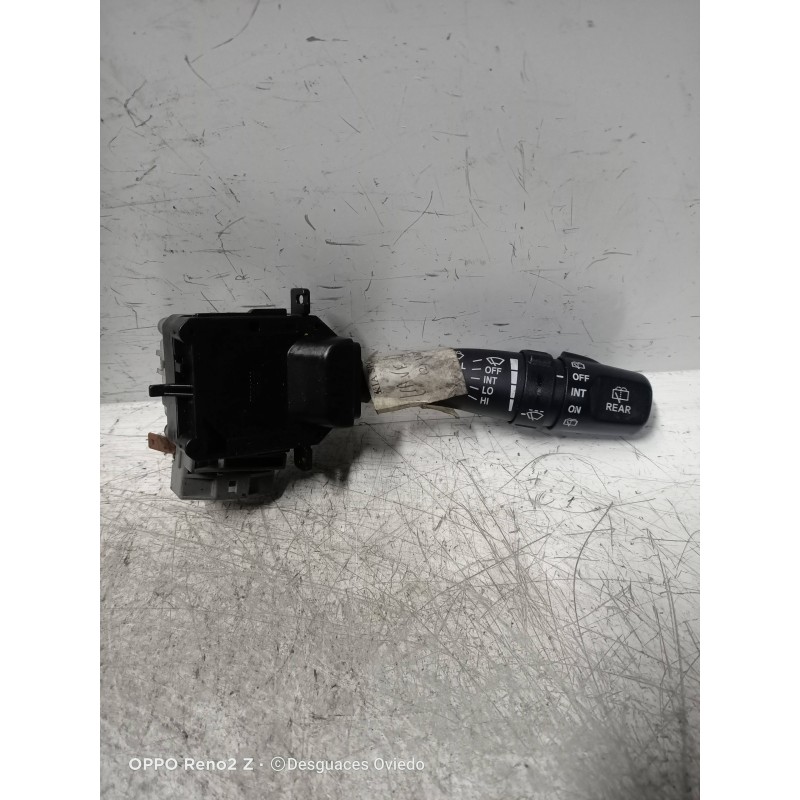 Recambio de mando limpia para kia sportage 2.0 cat referencia OEM IAM 621W05200  