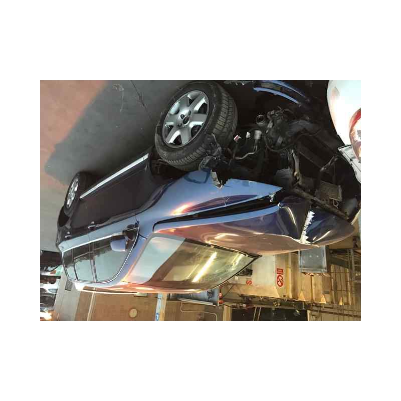VOLKSWAGEN TOUAREG (7LA)
