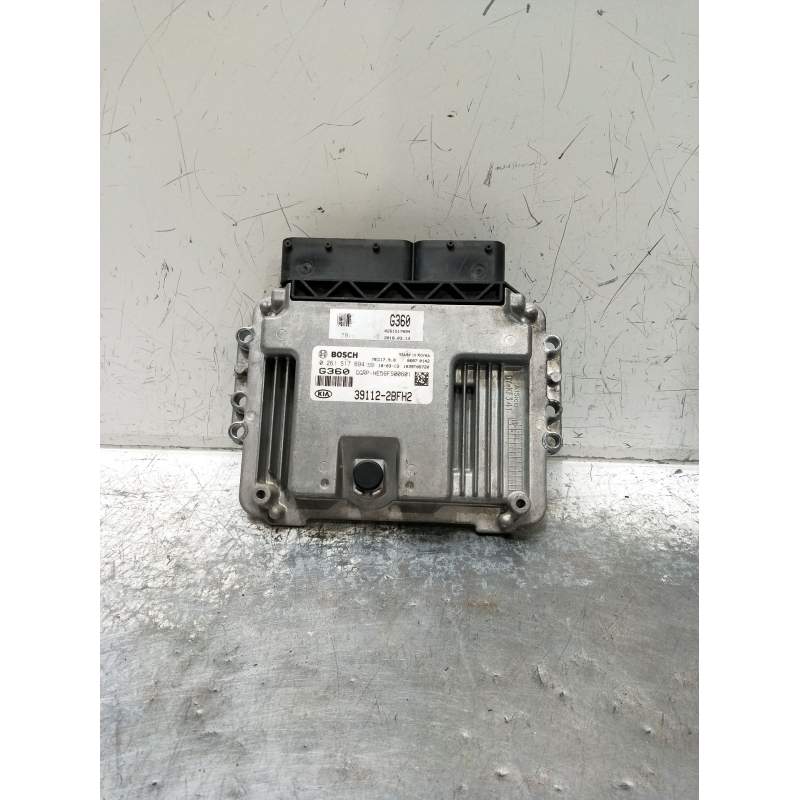 Recambio de centralita motor uce para kia carens ( ) referencia OEM IAM 0261S17694 391122BFH2 HE56FS00601