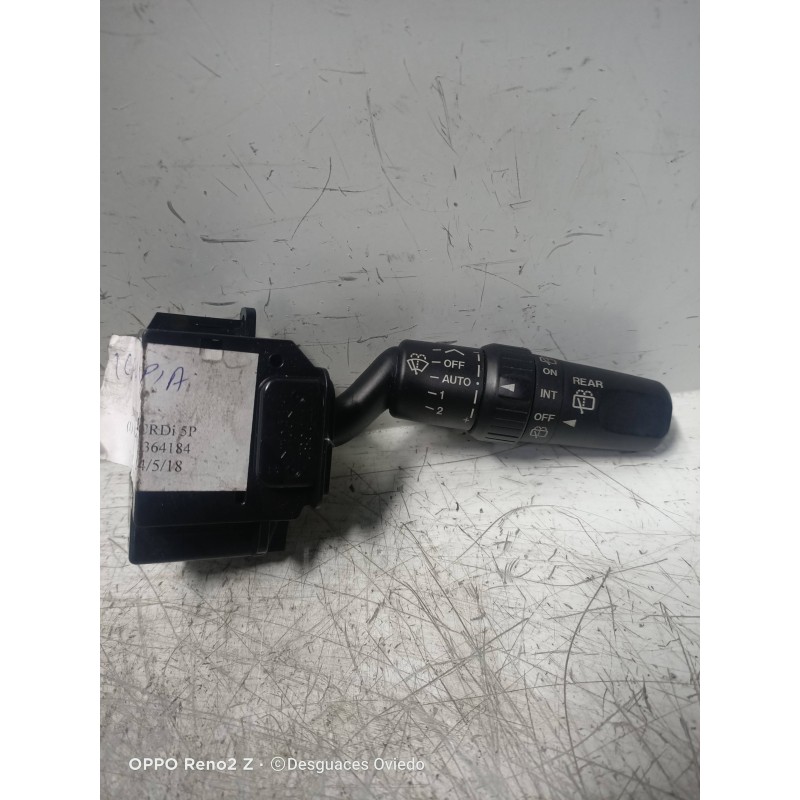 Recambio de mando limpia para mazda 5 berl. (cr) 2.0 turbodiesel cat referencia OEM IAM 17D682  