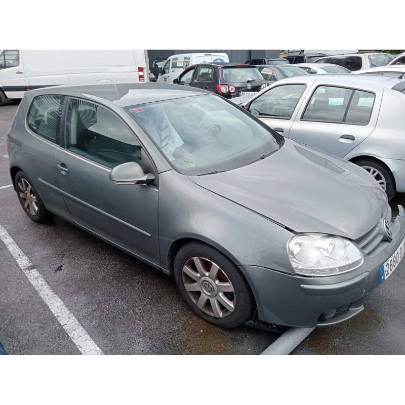 VOLKSWAGEN GOLF V BERLINA (1K1)