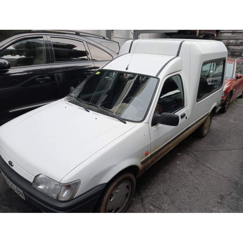 FORD FIESTA COURIER