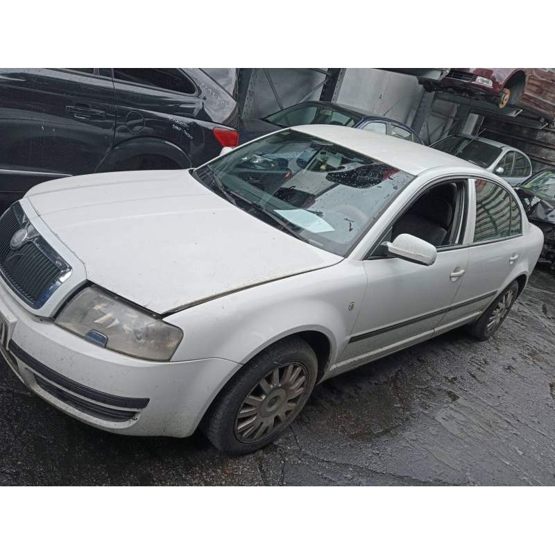 SKODA SUPERB (3U4)