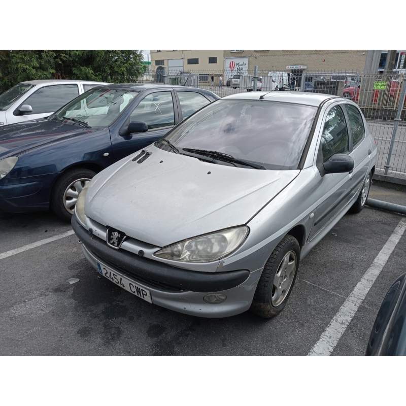 PEUGEOT 206 BERLINA