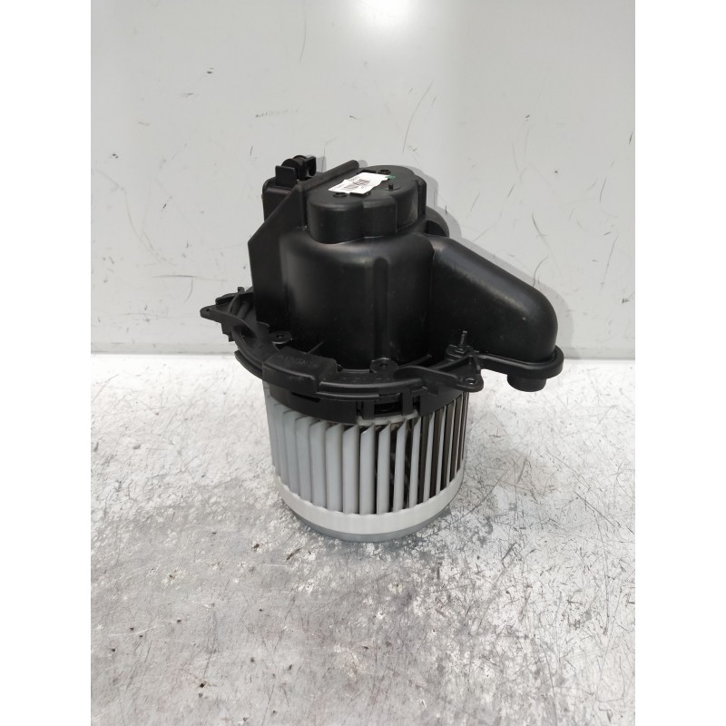 Recambio de motor calefaccion para renault express referencia OEM IAM 5P3730100  