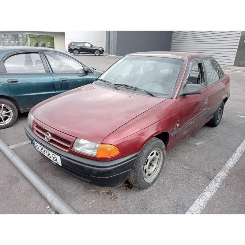 OPEL ASTRA F SEDÁN (T92)