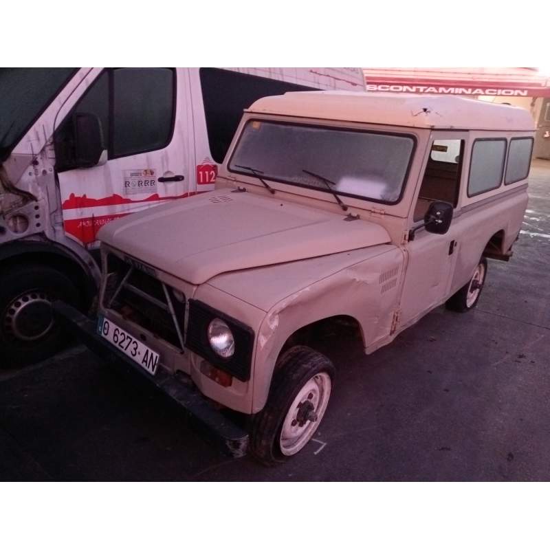 LAND ROVER 109