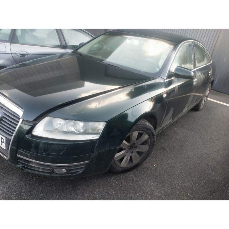 AUDI A6 BERLINA (4F2)