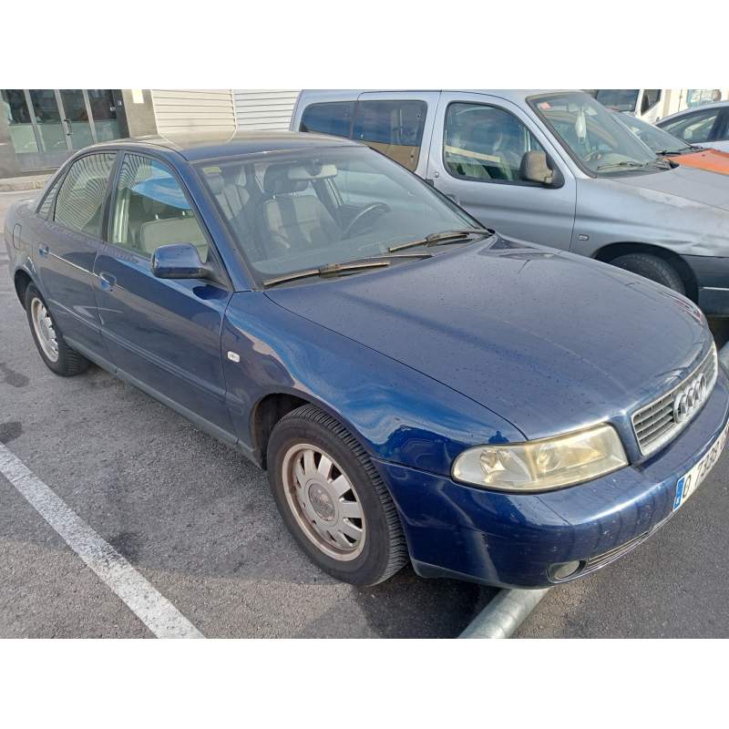 AUDI A4 BERLINA (B5)