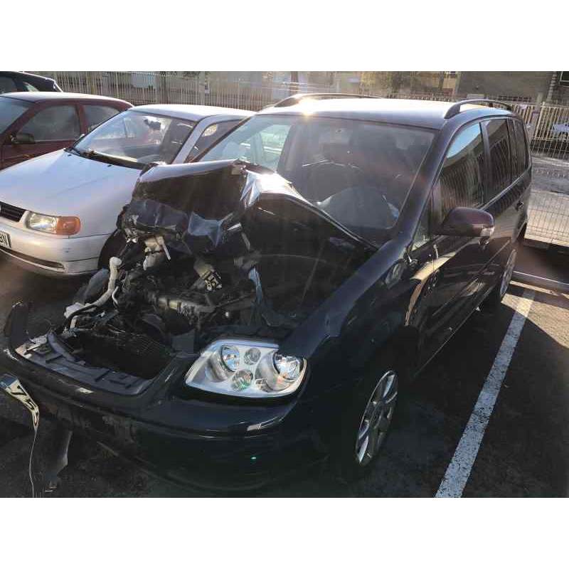 VOLKSWAGEN TOURAN (1T1)