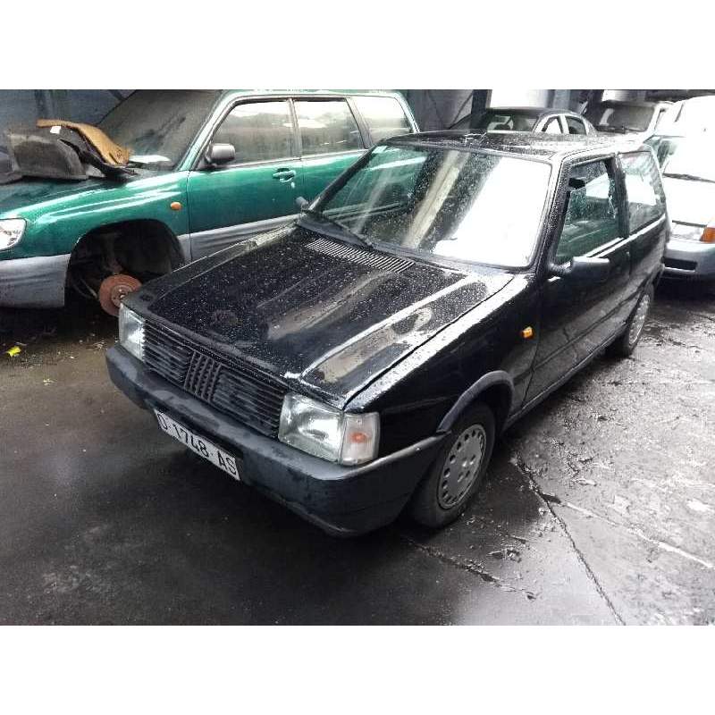 FIAT UNO (146)