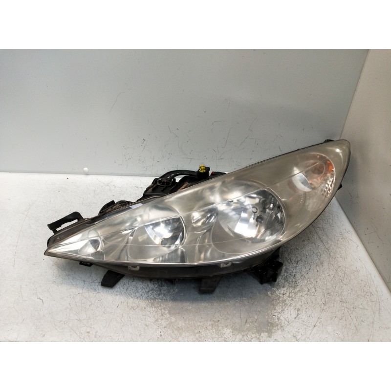 Recambio de faro izquierdo para peugeot 207 urban referencia OEM IAM   