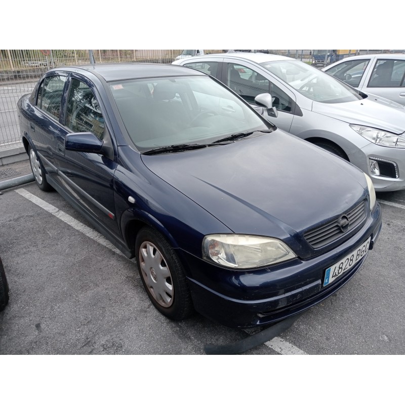 opel astra g berlina del año 2001