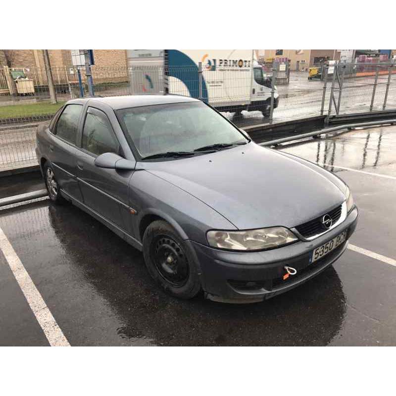 OPEL VECTRA B BERLINA
