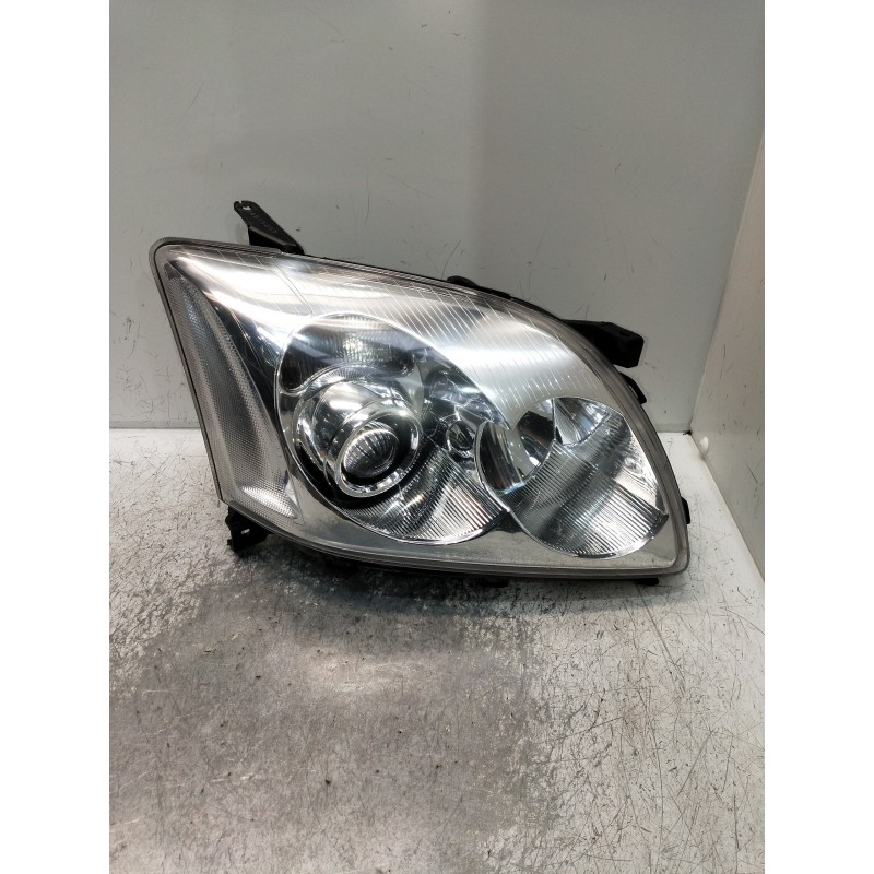 Recambio de faro derecho para toyota avensis berlina (t25) 1.8 sol sedán (4-ptas.) referencia OEM IAM   