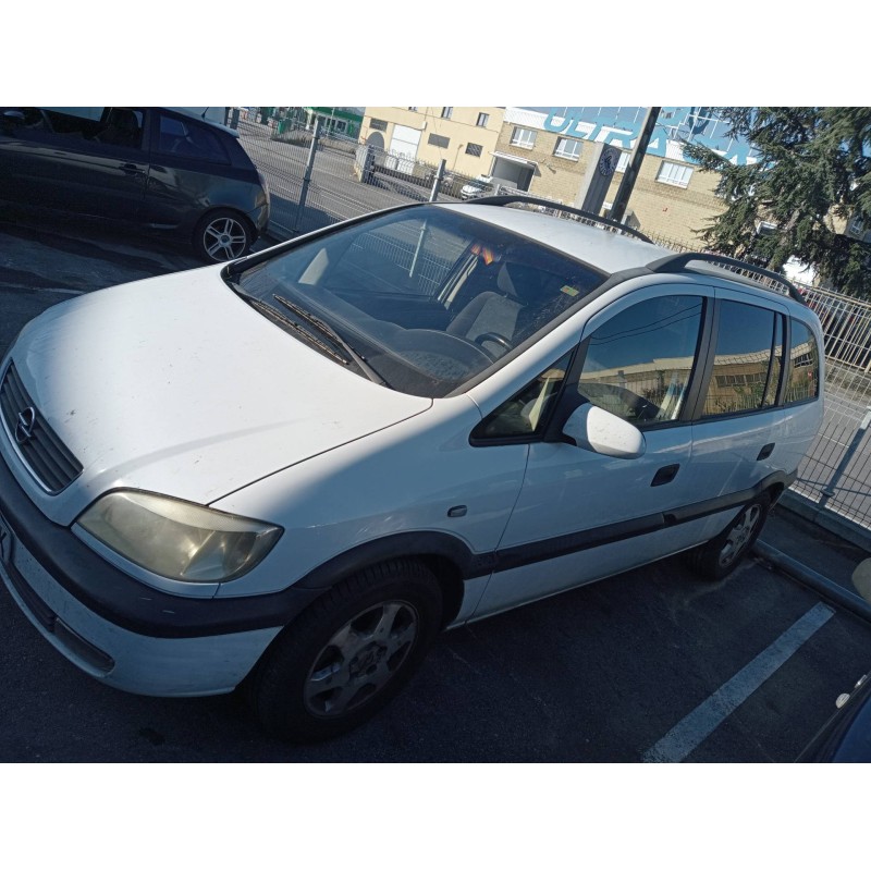 opel zafira a del año 2001