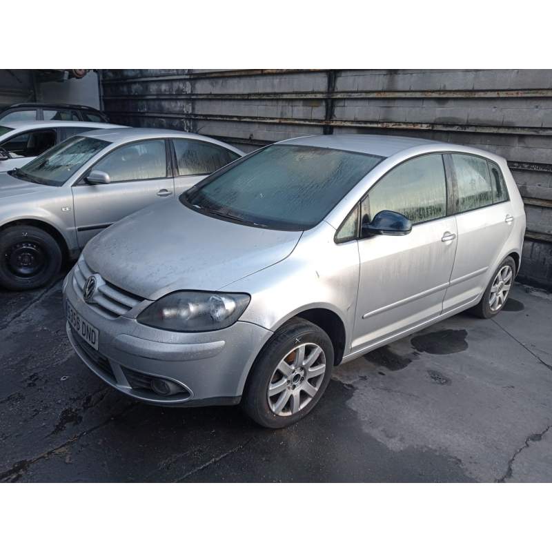 VOLKSWAGEN GOLF PLUS V (5M1, 521)