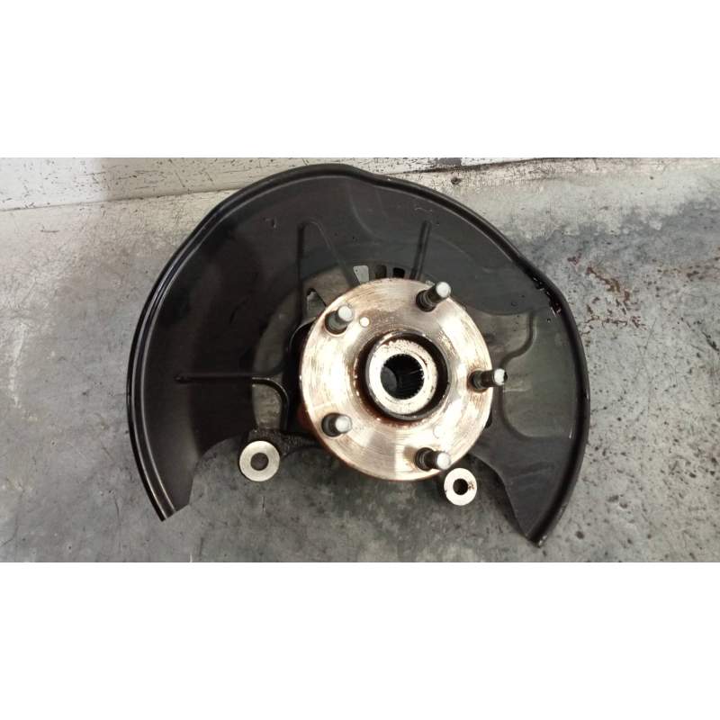 Recambio de mangueta delantera izquierda para lexus nx 300h 4wd referencia OEM IAM   
