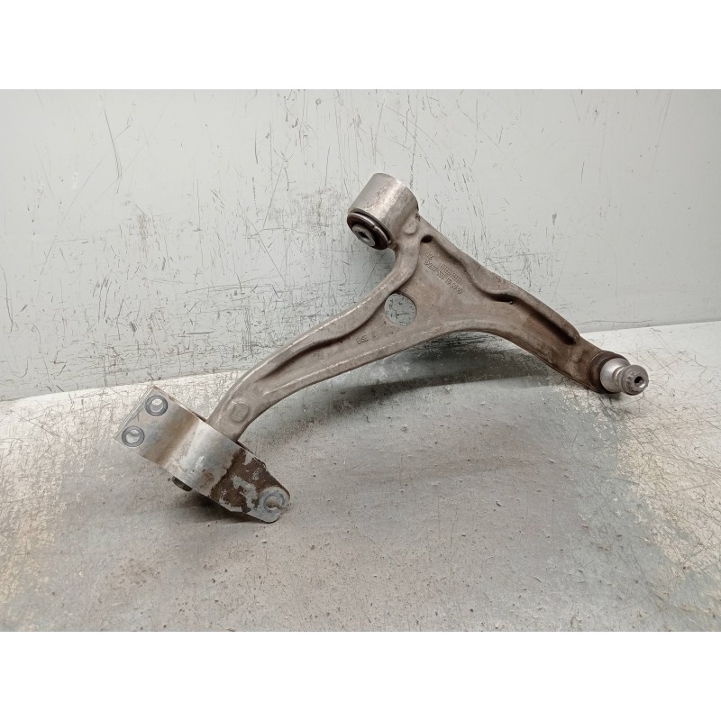 Recambio de brazo suspension inferior delantero derecho para mercedes clase a (bm 177) a 200 d (177.012) referencia OEM IAM 2473