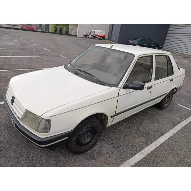 PEUGEOT 309