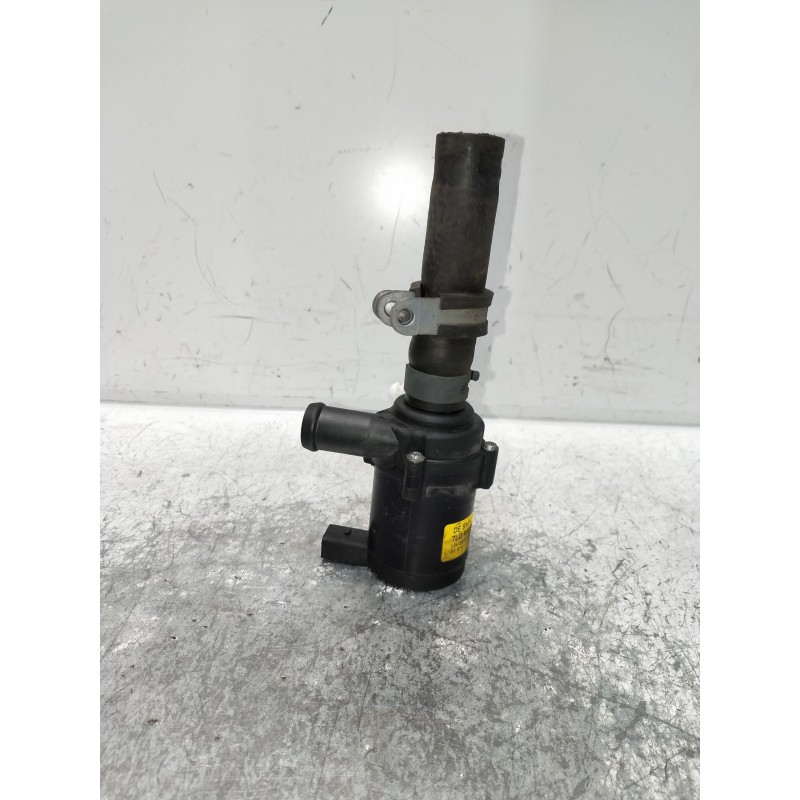 Recambio de bomba agua para porsche cayenne (typ 92aa) diesel referencia OEM IAM 7L0965561L  