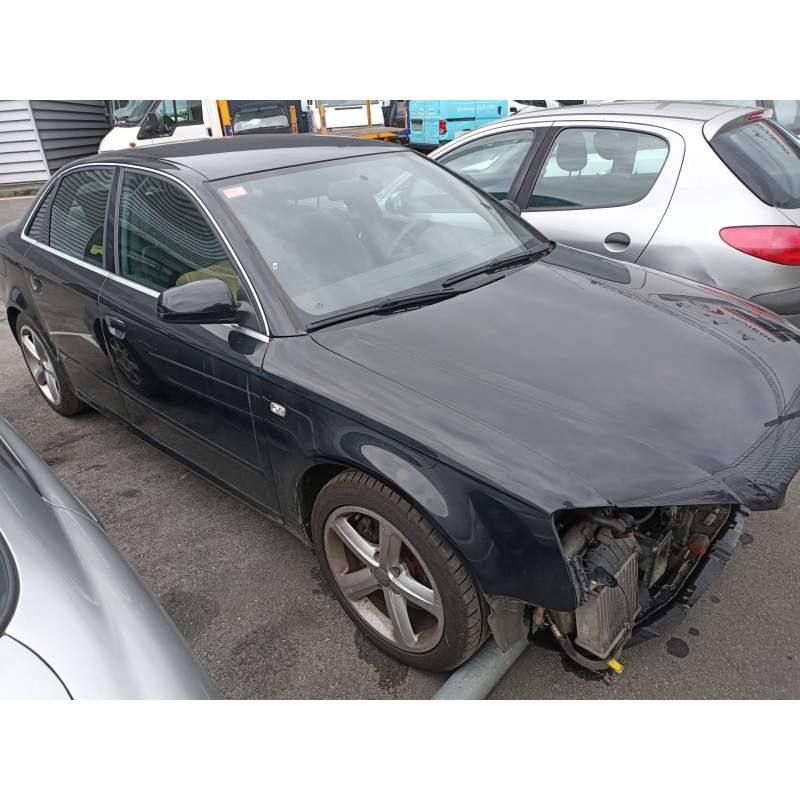 AUDI A4 BERLINA (8E)