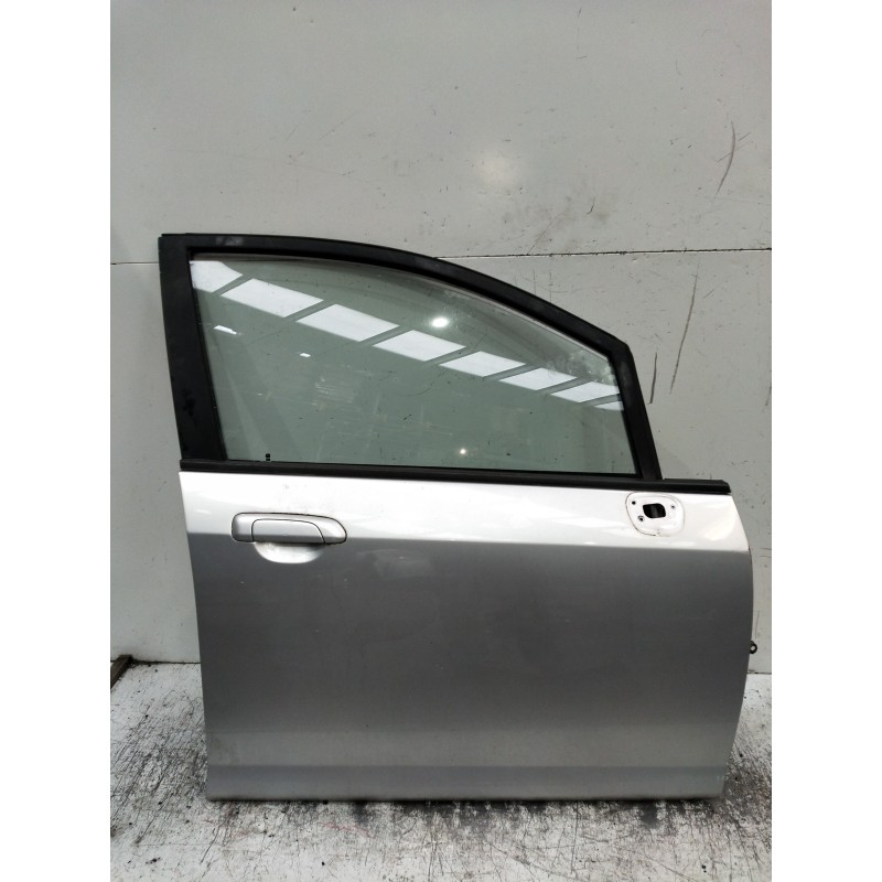 Recambio de puerta delantera derecha para honda jazz (gd1/5) 1.2 live referencia OEM IAM   5P