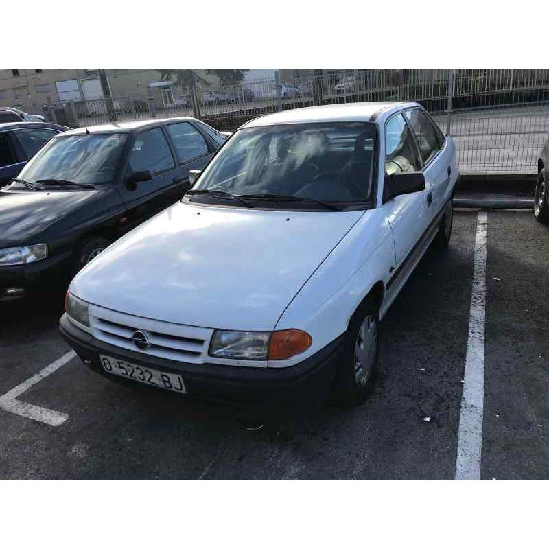 OPEL ASTRA F BERLINA