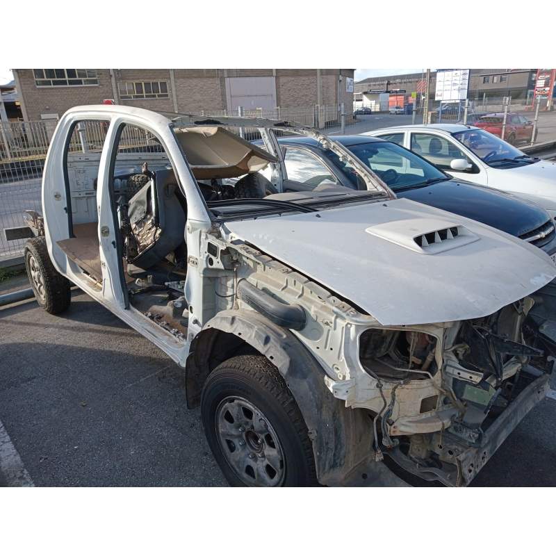 TOYOTA HILUX (KUN)