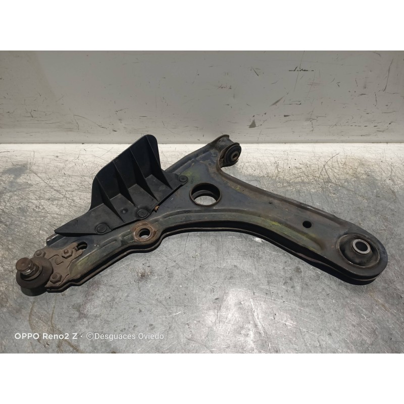 Recambio de brazo suspension inferior delantero izquierdo para volkswagen vento (1h2) gl referencia OEM IAM   