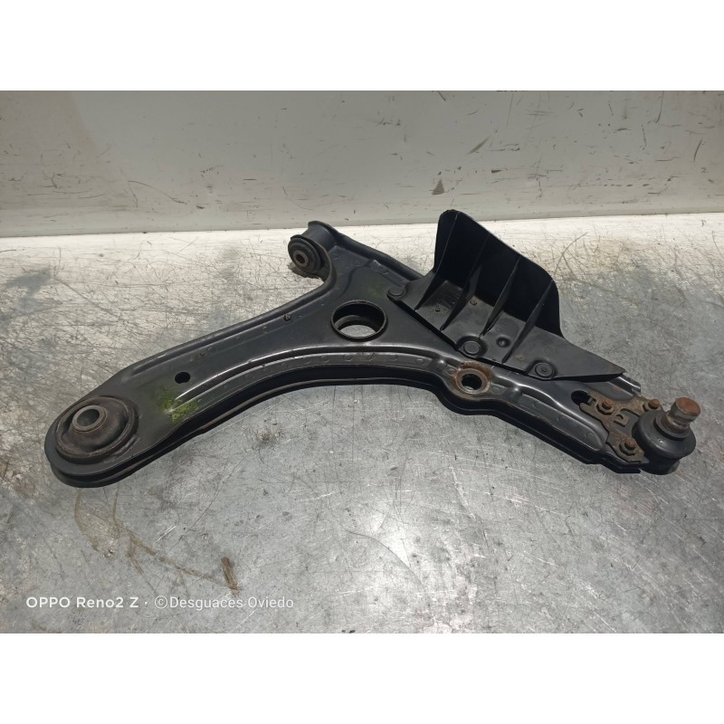 Recambio de brazo suspension inferior delantero derecho para volkswagen vento (1h2) gl referencia OEM IAM   