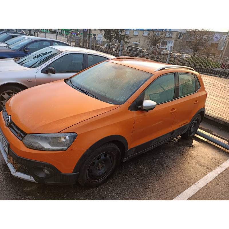 VOLKSWAGEN POLO (6R1)