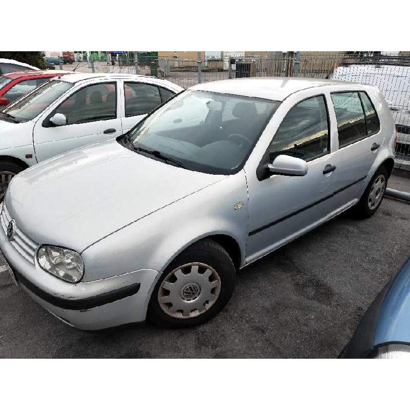VOLKSWAGEN GOLF IV BERLINA (1J1)
