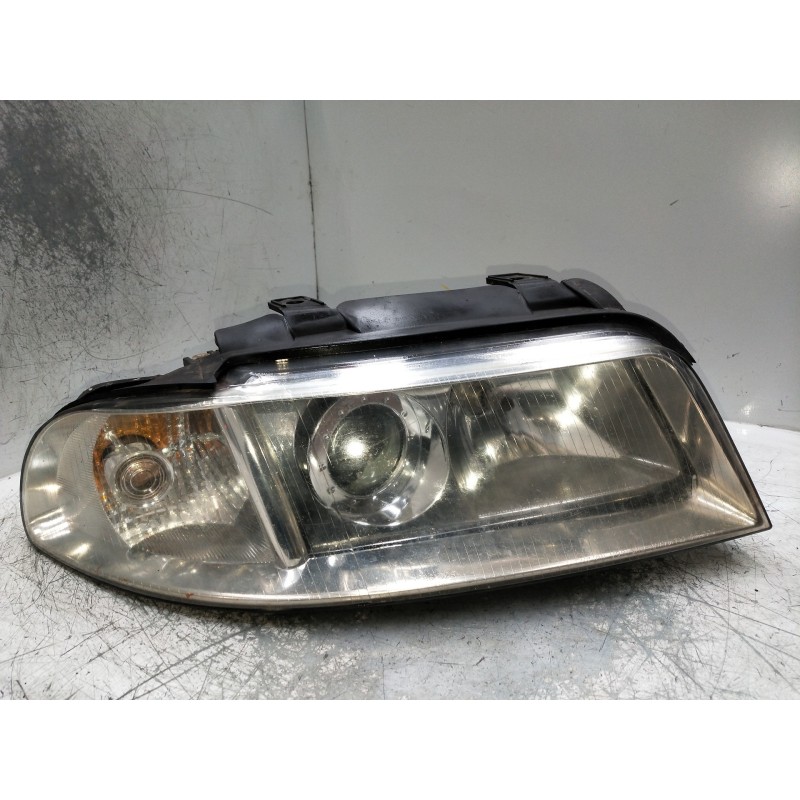 Recambio de faro derecho para audi a4 berlina (b5) 1.9 tdi referencia OEM IAM 4461104RNHD  