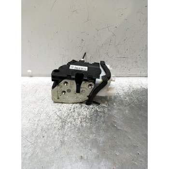 MOTOR CIERRE CENTRALIZADO DELANTERO DERECHO 81320A4010 5P 2016