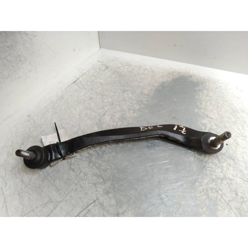 Recambio de brazo suspension inferior delantero izquierdo para nissan primera trav. (p12) 1.9 16v turbodiesel cat referencia OEM