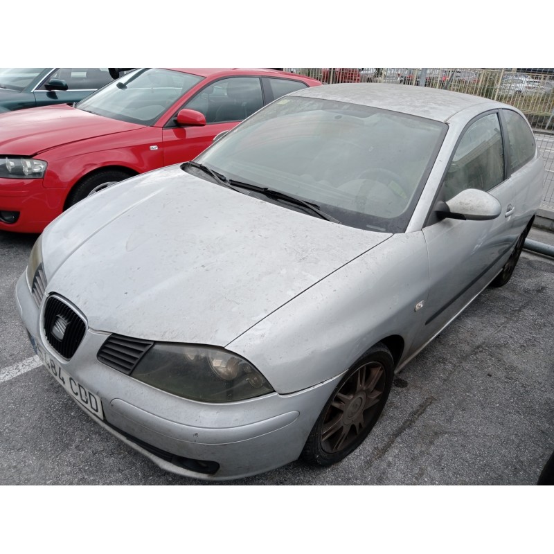 seat ibiza (6l1) del año 2003