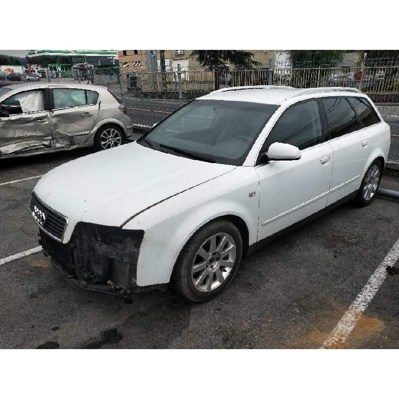 AUDI A4 AVANT (8E)