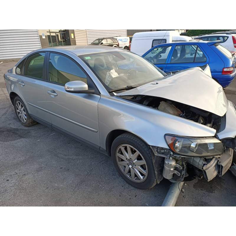 VOLVO S40 BERLINA