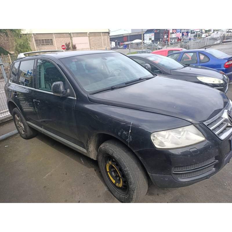 VOLKSWAGEN TOUAREG (7LA)