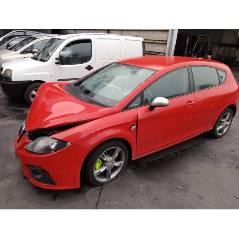SEAT LEON (1P1)