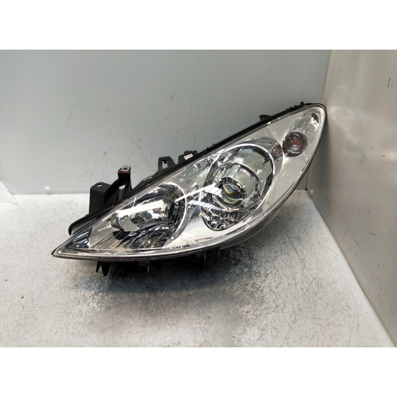 Recambio de faro izquierdo para peugeot 307 cc (s2) básico referencia OEM IAM   