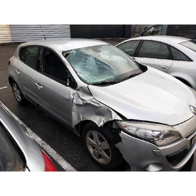 RENAULT MEGANE III BERLINA 5 P
