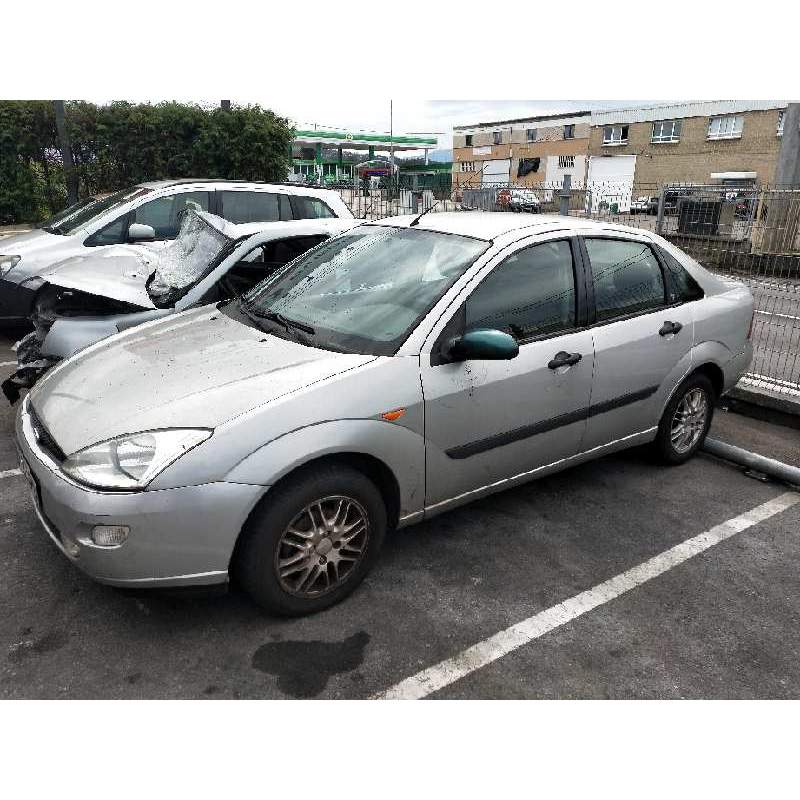 FORD FOCUS BERLINA (CAK)