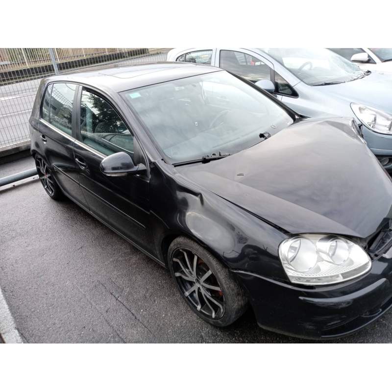 VOLKSWAGEN GOLF V BERLINA (1K1)
