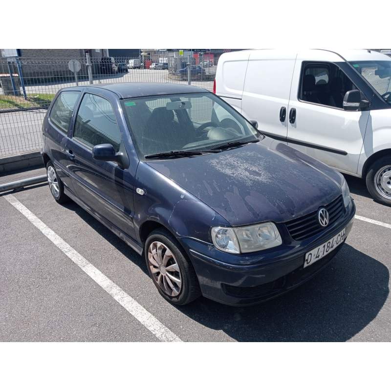 VOLKSWAGEN POLO (6N2)