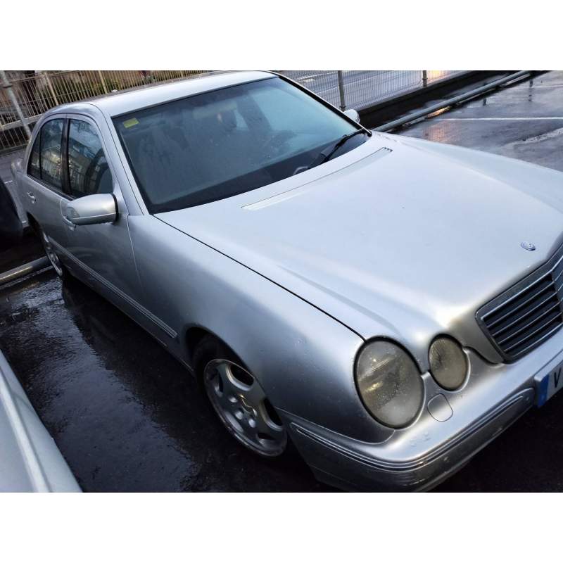 MERCEDES-BENZ CLASE E (W210) BERLINA DIESEL