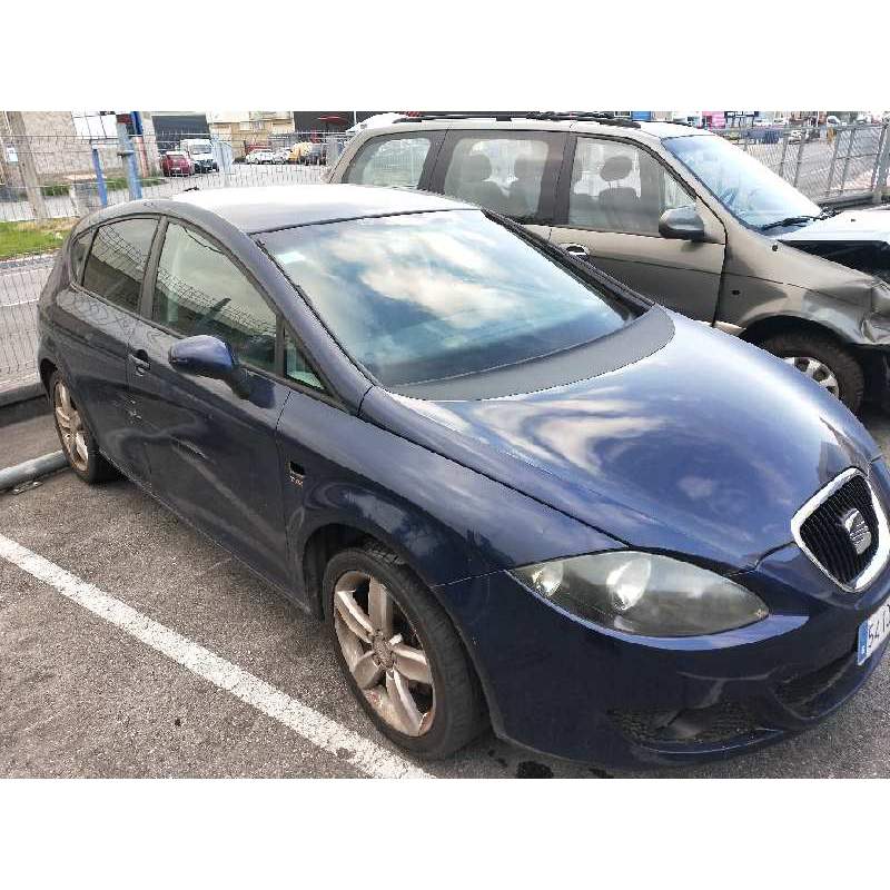SEAT LEON (1P1)
