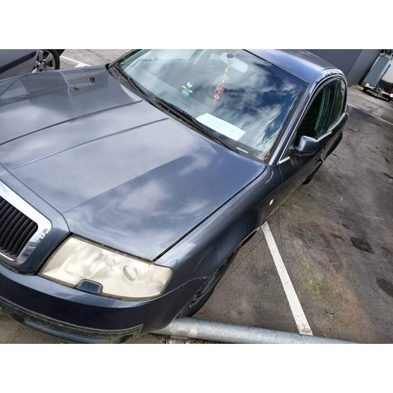 SKODA SUPERB (3U4)
