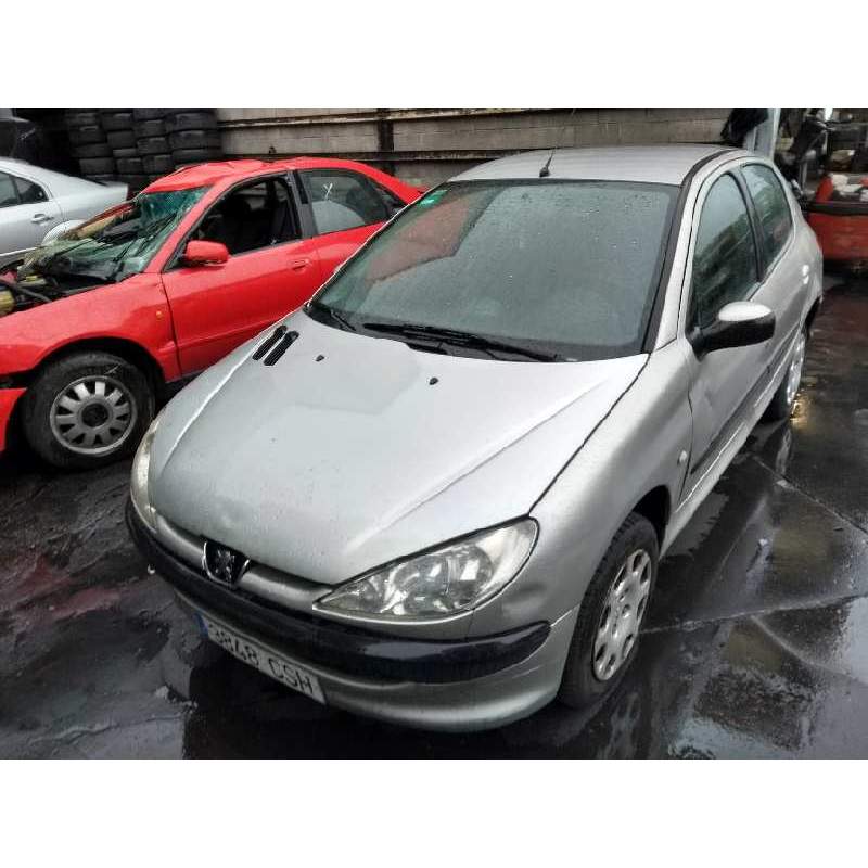 PEUGEOT 206 BERLINA